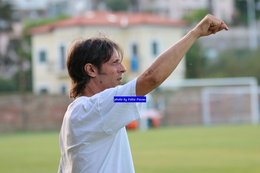 Nella foto Carlo Calabria, allenatore della Sanremese