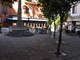 Sanremo: bar e ristoranti tentano la via della 'ripresa', tra take away e delivery ma c'è chi fa l'aperitivo creando assembramento (Video) Sanremo: bar e ristoranti tentano la via della 'ripresa', tra take away e delivery ma c'è chi fa l'aperitivo creando assembramento (Video)
