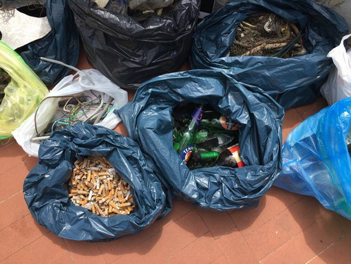 Giornata di pulizia delle spiagge organizzata da 'M'Importa': i dati dei rifiuti raccolti ed i ringraziamenti