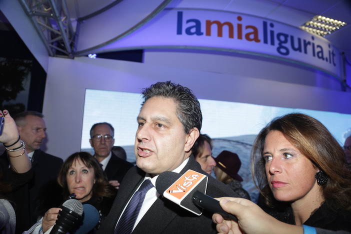 Il presidente della Liguria, Giovanni Toti in visita a Casa Sanremo per presentare il progetto 'La Casa dei Cantautori' Il presidente della Liguria, Giovanni Toti in visita a Casa Sanremo per presentare il progetto 'La Casa dei Cantautori'