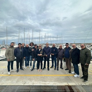 Sanremo, il candidato sindaco Gianni Rolando in visita al Porto Vecchio (Foto)