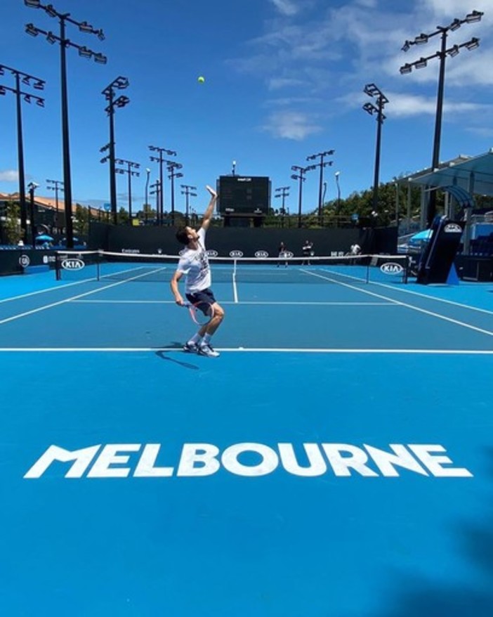 Gianluca Mager in azione sul cemento di Melbourne