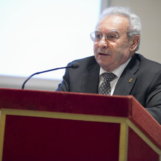 Imperia: obbligo di green pass per le tabaccherie, Risso "Va bene ma la responsabilità dei controlli non ricada sui negozianti"