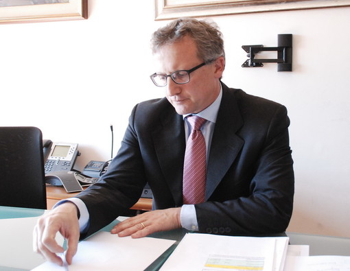 Sanremo: il Presidente del Casinò Di Meco risponde a Barbaro "I termini sono decisamente diversi!" Sanremo: il Presidente del Casinò Di Meco risponde a Barbaro "I termini sono decisamente diversi!"