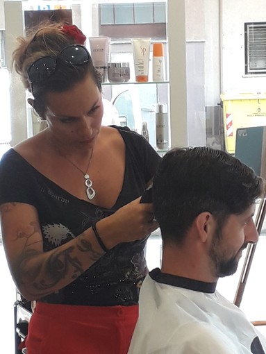 Al salone dei parrucchieri Gori una nuova postazione per la barber d'esperienza internazionale Gina Di Luca