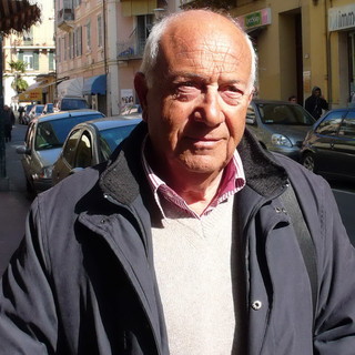 Ventimiglia: oggi pomeriggio con il Comitato 'Pro Centro Storico' la conferenza 'Il Verde dei Semplici' Ventimiglia: oggi pomeriggio con il Comitato 'Pro Centro Storico' la conferenza 'Il Verde dei Semplici'