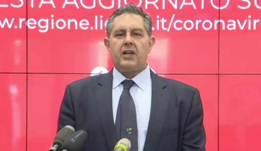 Coronavirus, Toti guarda con fiducia al futuro: "Non possiamo rinunciare a ripartire: il rischio è calcolato ed è da affrontare tutti insieme"