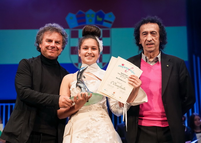 Sabato scorso all'Ariston le finali di 'SanremoJunior' e del Gef, vince una 13enne croata (Foto)