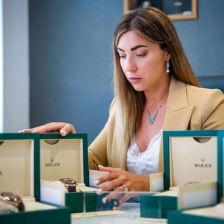 Conte Orologi: i consigli essenziali di Giorgia Silvestri per l'acquisto di orologi di marca autentici Conte Orologi: i consigli essenziali di Giorgia Silvestri per l'acquisto di orologi di marca autentici