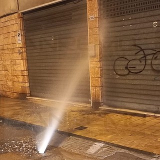 il geyser di stanotte in via Galilei
