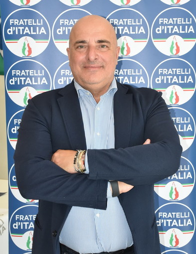 Atto vandalico alla Cgil di Imperia: Berrino (FdI) “Solidarietà al sindacato, vittima di vile danneggiamento