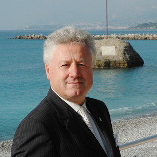 Ventimiglia: dopo le dimissioni nasce su Facebook un gruppo a sostegno di Scullino