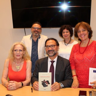 Sanremo, Giovan Battista Brunori presenta 'Il nuovo Medio Oriente. Il declino della Mezzaluna Sciita' (Foto)