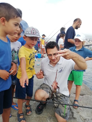 Le immagini dalla banchina di porto vecchio Le immagini dalla banchina di porto vecchio