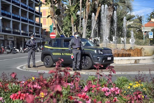 Sanremo: padre e figlia arrestati dalla Gdf per usura, avevano prestato soldi al tasso del 29% a due coniugi