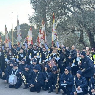 Il Gruppo Sbandieratori e Musici Città di Ventimiglia partecipa alla Festa di San Mauro a Varcavello (Foto) Il Gruppo Sbandieratori e Musici Città di Ventimiglia partecipa alla Festa di San Mauro a Varcavello (Foto)