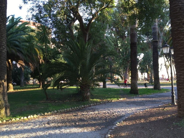 Ventimigia: Chiosco Bar ai Giardini Tommaso Reggio, domani scadono i termini per presentare la domanda per la concessione