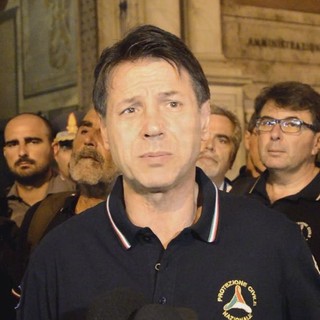 Emergenza Coronavirus: alle 15 Conte incontra le Regioni, possibile chiusura totale delle scuole? "Non possiamo escluderlo" Emergenza Coronavirus: alle 15 Conte incontra le Regioni, possibile chiusura totale delle scuole? "Non possiamo escluderlo"