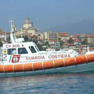 Imperia: continua l'operazione Mare Sicuro, alcuni avvertimenti della Capitaneria di Porto per la settimana di ferragosto Imperia: continua l'operazione Mare Sicuro, alcuni avvertimenti della Capitaneria di Porto per la settimana di ferragosto