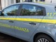 Ventimiglia: maxi controllo della Guardia di Finanza, arrestato latitante e denunciato contrabbandiere di sigarette