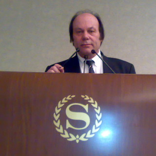 Imperia: montagna di terra vicino al Parco Urbano, alcuni suggerimenti di Bonifazio