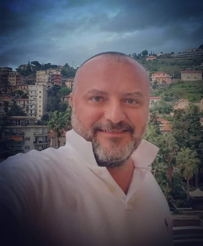 Sanremo: non si hanno più notizie del 41enne Giovanni De Andreis, l'appello della sorella Sanremo: non si hanno più notizie del 41enne Giovanni De Andreis, l'appello della sorella