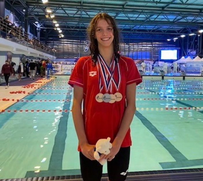 Nuoto: ottimi risultati di Giulia Viacava ai campionati francesi Juniores in vasca da 50 metri Nuoto: ottimi risultati di Giulia Viacava ai campionati francesi Juniores in vasca da 50 metri