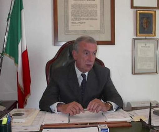 Imperia: Giuliano "Siamo vicini alla popolazione abruzz Imperia: Giuliano "Siamo vicini alla popolazione abruzz