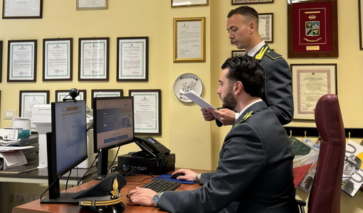 False cooperative e lavoratori irregolari: nel mirino della Finanza anche uno stabilimento balneare di Bordighera False cooperative e lavoratori irregolari: nel mirino della Finanza anche uno stabilimento balneare di Bordighera