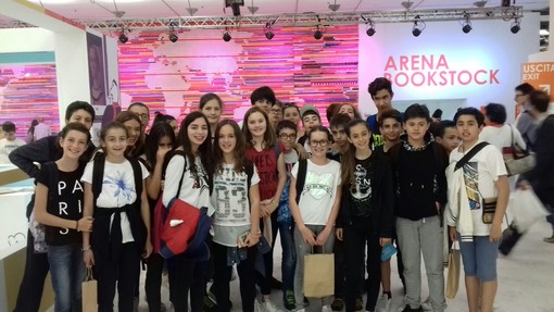 Imperia: un'altra vittoria in una gara di lettura per la 2^A della Secondaria di 1° grado dell'Istituto Comprensivo "Mario Novaro" (Foto)