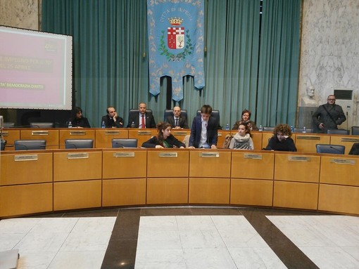 Imperia: i particolari dell'incontro di questa mattina tra il Procuratore Giancarlo Caselli ed il CCR Imperia: i particolari dell'incontro di questa mattina tra il Procuratore Giancarlo Caselli ed il CCR