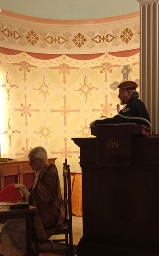 Ospedaletti: gli Alfieri di Castel Bajardo portano in scena il “Processo a Giovanna d’Arco”