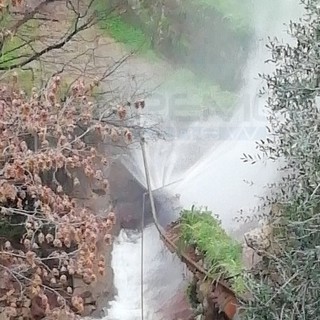 Sanremo: guasto alla condotta in via Pascoli, da stamattina senza alimentazione diverse zone della città (Foto e Video)