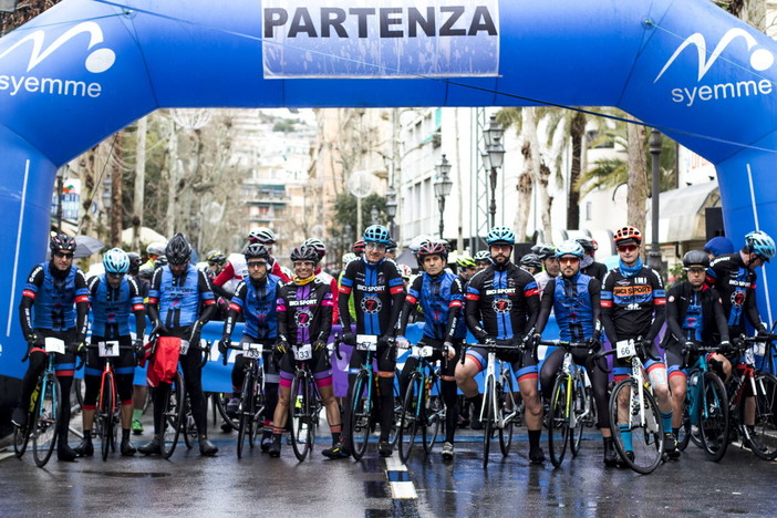 Ciclismo: grande successo per la quinta edizione della granfondo ‘Sanremo-Sanremo la Classicissima’ (Foto e Video)