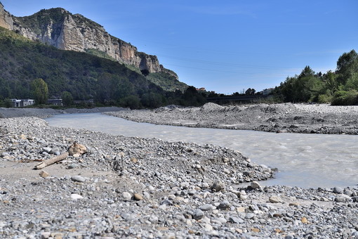 Oggi l'incontro tra Ventimiglia e Mentone per i problemi sul Roya: si prospetta un'estate difficile per l'acqua Oggi l'incontro tra Ventimiglia e Mentone per i problemi sul Roya: si prospetta un'estate difficile per l'acqua