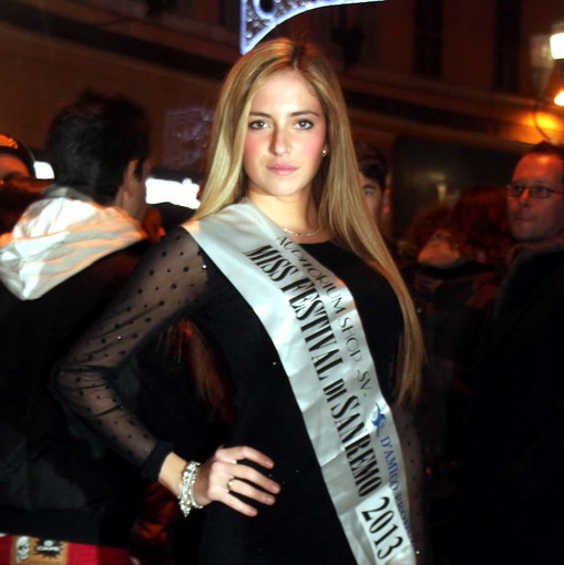 Giulia Mingoia, alassina 18enne è la nuova Miss Festival di Sanremo. La vittoria ieri al Palafiori Giulia Mingoia, alassina 18enne è la nuova Miss Festival di Sanremo. La vittoria ieri al Palafiori