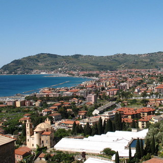 Diano Marina: incidenti con delle sdraio, il sindacato balneari "Le attrezzature sono a norma" Diano Marina: incidenti con delle sdraio, il sindacato balneari "Le attrezzature sono a norma"