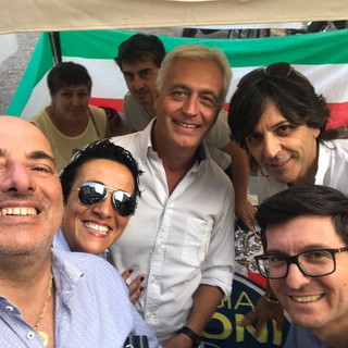 Sanremo: gazebo di FdI per dire no all'attuale governo, la soddisfazione del segretario Gandolfi