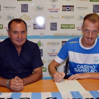 Calcio, Serie D. Sanremese, Giuseppe Cacciatore è pronto all'avventura in biancazzurro: "Piazza ambiziosa, non vedo l'ora di iniziare" (VIDEO)