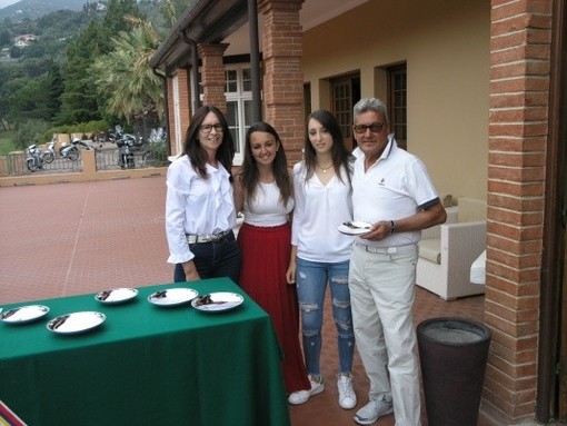 Golf. De Carli, Natoli e Bisetti i mattatori dei tornei del ponte del 2 giugno (FOTO) Golf. De Carli, Natoli e Bisetti i mattatori dei tornei del ponte del 2 giugno (FOTO)
