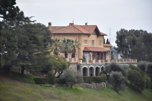 Sanremo: quasi 90 anni e non sentirli, il 'Golf degli Ulivi' è una risorsa fondamentale per il turismo matuziano (Video) Sanremo: quasi 90 anni e non sentirli, il 'Golf degli Ulivi' è una risorsa fondamentale per il turismo matuziano (Video)