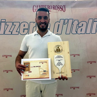 Sanremo festeggia i Tre Spicchi del Gambero Rosso a Giovanni Senese e alla sua “Pizza Napoletana in Evoluzione” Sanremo festeggia i Tre Spicchi del Gambero Rosso a Giovanni Senese e alla sua “Pizza Napoletana in Evoluzione”