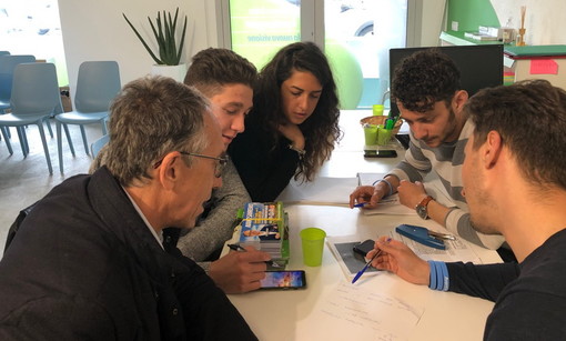 I 'Giovani per Biancheri' promuovono la creazione di un 'Manifesto dei Giovani Sanremesi' per stimolare la partecipazione giovanile alla vita amministrativa I 'Giovani per Biancheri' promuovono la creazione di un 'Manifesto dei Giovani Sanremesi' per stimolare la partecipazione giovanile alla vita amministrativa