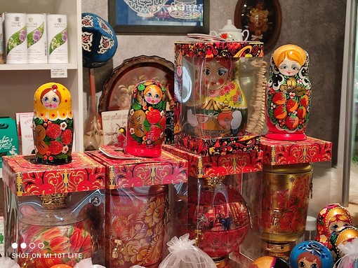 Gastronom, cinque anni di prelibatezze russe e dell'Europa dell'Est