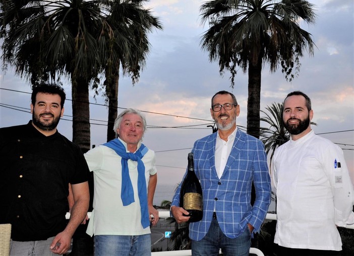 Lo staff del Glam Restaurant Lo staff del Glam Restaurant