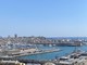 Genova: una città che cambia (ma resta fedele a sé stessa) Genova: una città che cambia (ma resta fedele a sé stessa)