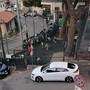 Sanremo, degrado al parco giochi del borgo: cancello aperto, rete strappata e orari senza controllo