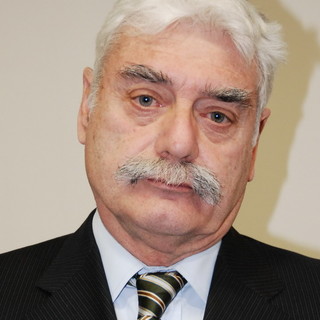 Sanremo:patto di stabilit�, Tinelli ironicamente soddisfatto