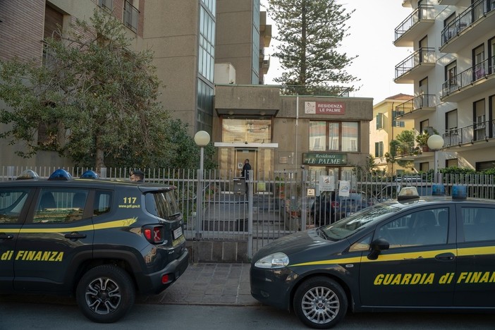 La Procura rinvia a giudizio i 38 indagati nell'inchiesta sulla residenza per anziani 'Le Palme' di Arma di Taggia