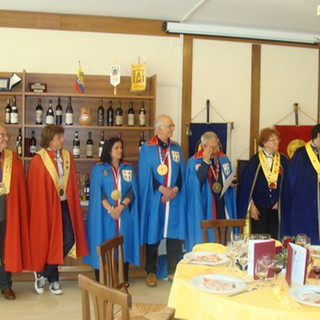 A tre studentesse le borse di studio assegnate ad Alassio nel 12° 'Grappolo d'oro - Memorial Danilo Riva'